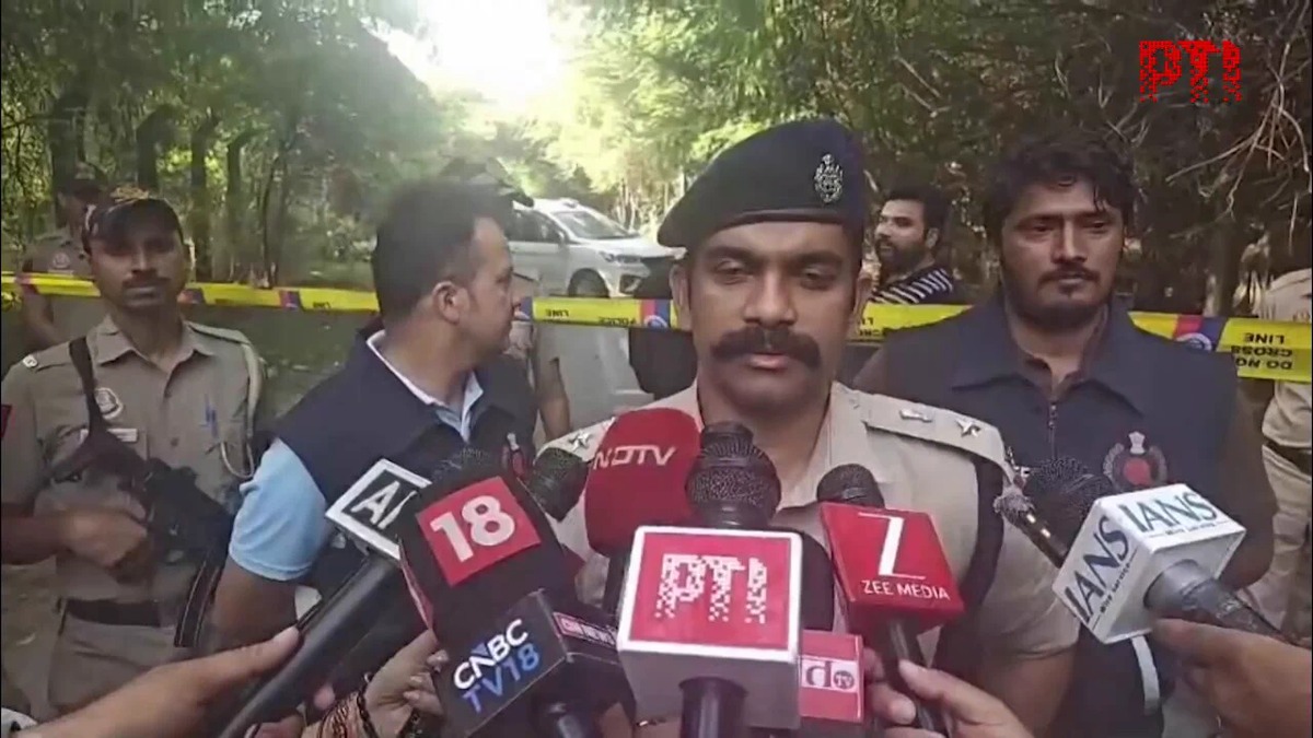 दिल्ली में लॉरेंस बिश्नोई और राशिद केबल वाला गैंग से जुड़े दो संदिग्ध गिरफ्तार