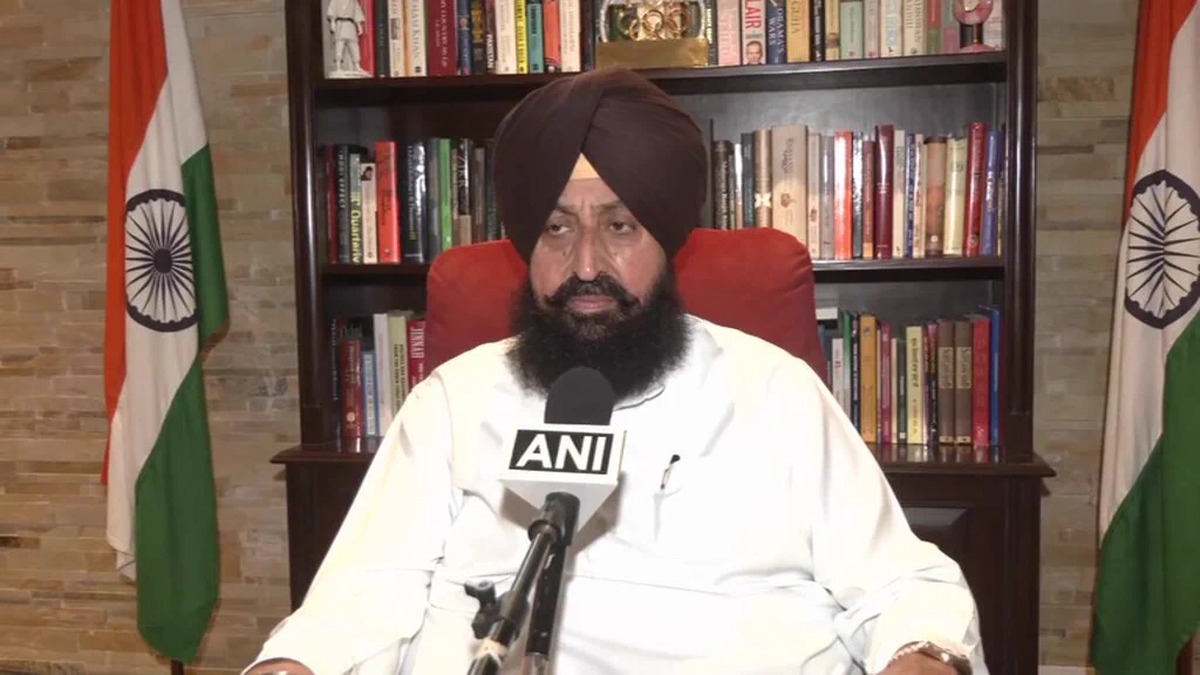 Partap Singh Bajwa holds Mann, Kejriwal responsible after CBI raids in Chandigarh