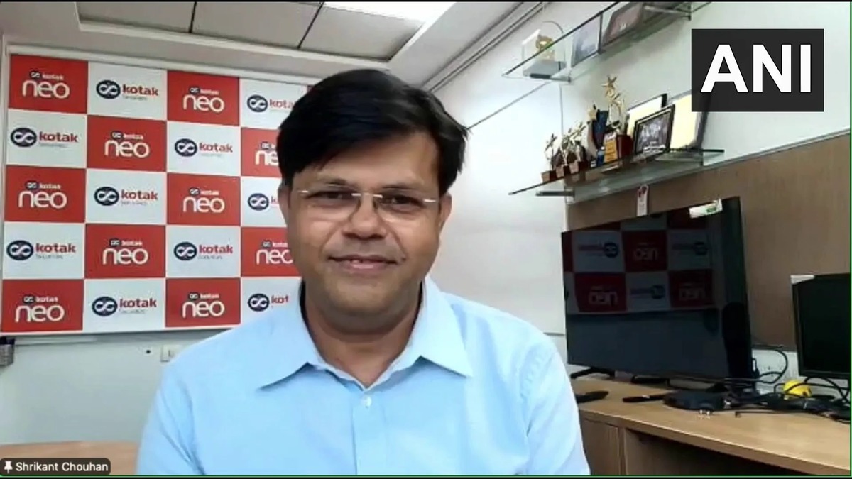 Kotak Neo's Shrikant Chouhan flags 22,300 support as market volatility persists