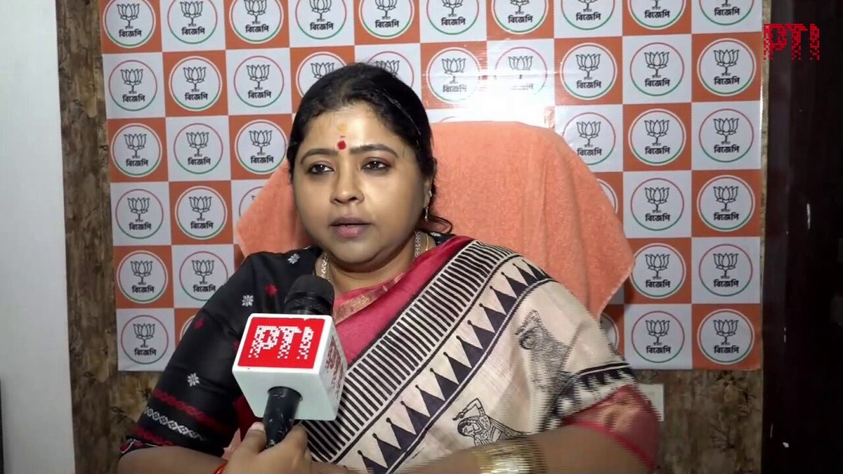 कोलकाता में CEC Gyanesh Kumar के खिलाफ प्रदर्शन पर BJP नेता Keya Ghosh का पलटवार