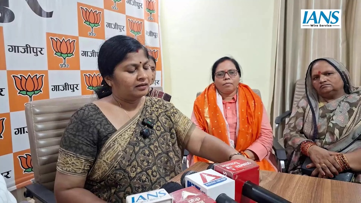 Sangeeta Balwant cites JNU inquiry while commenting on FIR against Congress MP