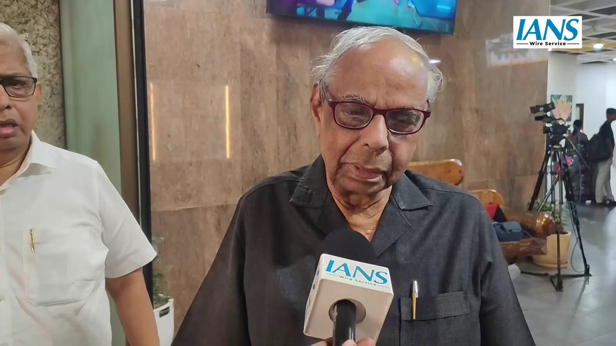 सी. रंगराजन बोले, डिजिटल भुगतान बढ़ाने के लिए यूपीआई की कमियां दूर करना जरूरी