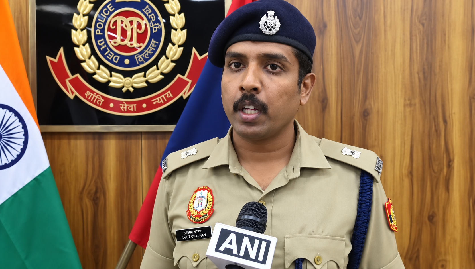 Delhi e-rickshaw driver Abhishek stabbed; police review CCTV footage